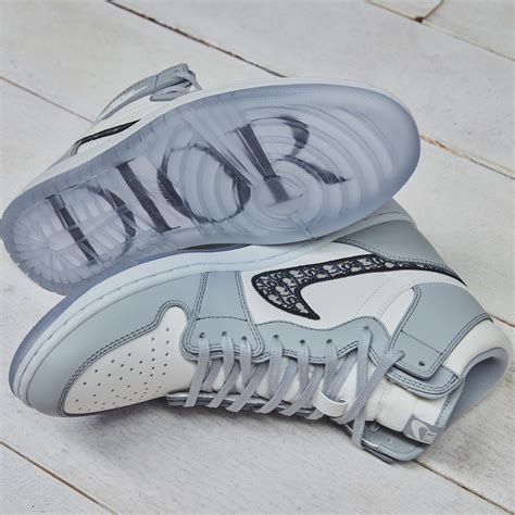 tenis dior originales precio|dior shoes for sale jordan.